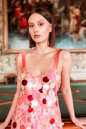 Load image into Gallery viewer, Mirror Girl
