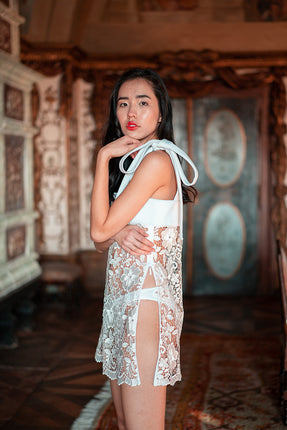 Load image into Gallery viewer, Princess White